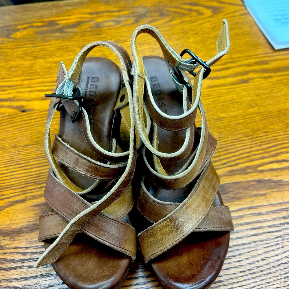 Bed Stu wedges in amazing shape